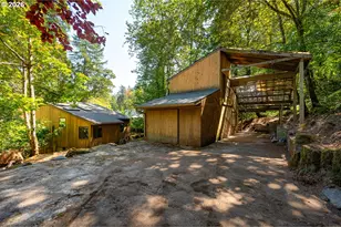 1202 Barber Dr, Eugene, OR 97405 - Photo 35