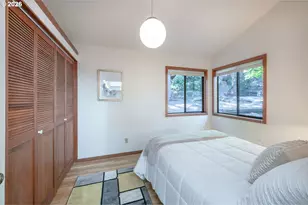 1202 Barber Dr, Eugene, OR 97405 - Photo 23