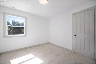 1710 Johnson St, North Bend, OR 97459 - Photo 17