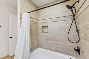 19505 Olson Ave, Lake Oswego, OR 97034 - Photo 29