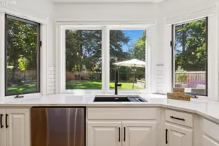 19505 Olson Ave, Lake Oswego, OR 97034 - Photo 13