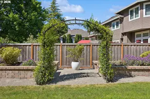 19505 Olson Ave, Lake Oswego, OR 97034 - Photo 41