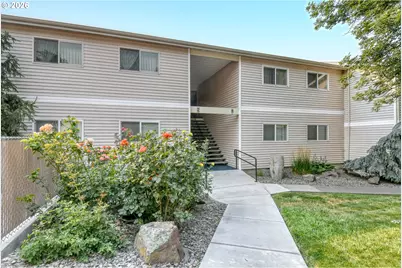 1900 NW Carden Ave #16, Pendleton, OR 97801 - Photo 1
