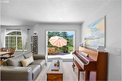 6841 Oak Hill Rd, Roseburg, OR 97471 - Photo 19