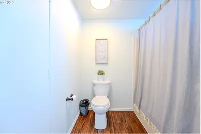 1065 Pacific Hwy #4, Woodburn, OR 97071 - Photo 21