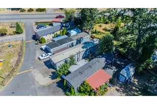 1065 Pacific Hwy, Woodburn, OR 97071 - Photo 7