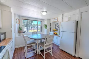 1065 Pacific Hwy, Woodburn, OR 97071 - Photo 13