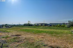 1447 NE Kenna Dr, Hermiston, OR 97838 - Photo 21