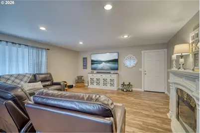 165 N Vernonia Rd, Saint Helens, OR 97051 - Photo 5