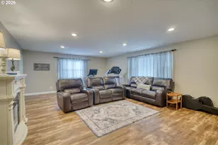 165 N Vernonia Rd, Saint Helens, OR 97051 - Photo 7