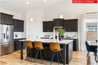 16477 SE Pacific Crest Trail Pl #760, Happy Valley, OR 97086 - Photo 33