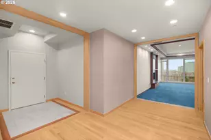 2020 SW Market St Dr, Portland, OR 97201 - Photo 23