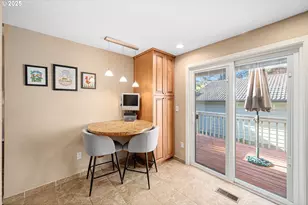 6296 Belmont Way, West Linn, OR 97068 - Photo 13