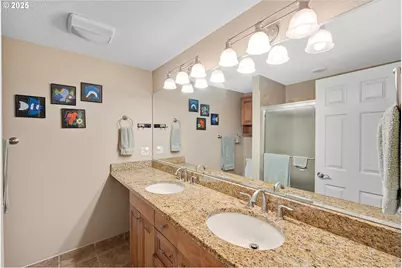 6296 Belmont Way, West Linn, OR 97068 - Photo 17