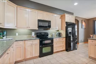 2487 Redwood Ave, Longview, WA 98632 - Photo 11