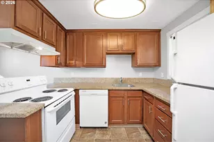 13455 SE Oatfield Rd, Milwaukie, OR 97222 - Photo 11