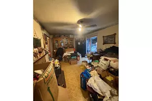 7955 SE Center St, Portland, OR 97206 - Photo 3