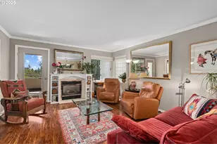 6665 W Burnside Rd, Portland, OR 97210 - Photo 15