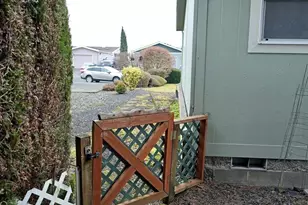 51361 SE Hood View Dr, Scappoose, OR 97056 - Photo 45