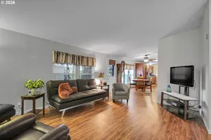 51361 SE Hood View Dr, Scappoose, OR 97056 - Photo 21