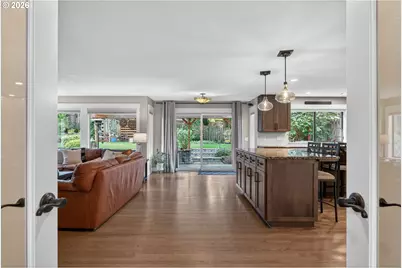 10217 SW Moratoc Dr, Tualatin, OR 97062 - Photo 11