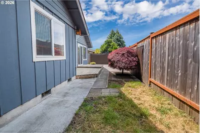 1345 Napa Valley Ln, Eugene, OR 97404 - Photo 27