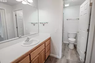 1345 Napa Valley Ln, Eugene, OR 97404 - Photo 15