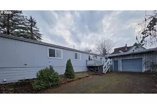 115 NE 8th St, Oakland, OR 97462 - Photo 15