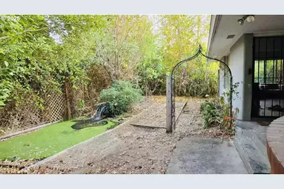 29891 S Highway 213, Molalla, OR 97038 - Photo 3