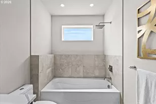 852 Oak St, Ashland, OR 97520 - Photo 37