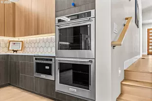 852 Oak St, Ashland, OR 97520 - Photo 17