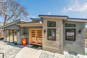 852 Oak St, Ashland, OR 97520 - Photo 5