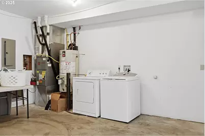 1807 Columbia St, Hood River, OR 97031 - Photo 23