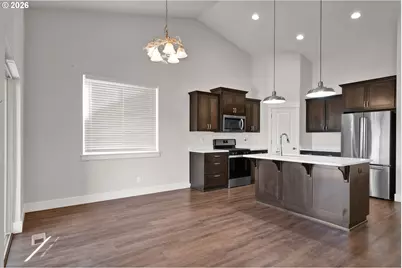 2005 Davis Rd S, Salem, OR 97306 - Photo 13