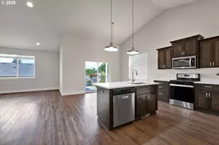 2005 Davis Rd S, Salem, OR 97306 - Photo 7