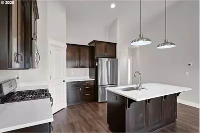 2005 Davis Rd S, Salem, OR 97306 - Photo 9