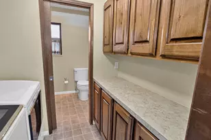 11770 SW 7th St, Beaverton, OR 97005 - Photo 23