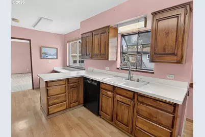11770 SW 7th St, Beaverton, OR 97005 - Photo 13