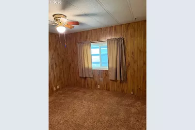 400 N Mill St #48, Creswell, OR 97426 - Photo 9