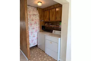 400 N Mill St, Creswell, OR 97426 - Photo 11