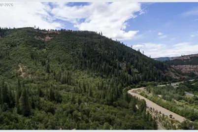 Lot At Wahkiacus, Klickitat, WA 98628 - Photo 9