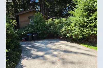 19921 Whaleshead Rd #B4, Brookings, OR 97415 - Photo 11