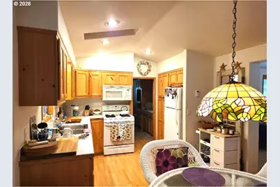 19921 Whaleshead Rd #B4, Brookings, OR 97415 - Photo 7