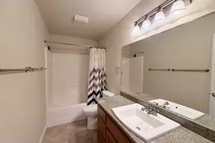 1688 NE Ruby Ct, Roseburg, OR 97470 - Photo 25