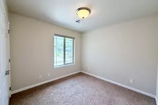 1688 NE Ruby Ct, Roseburg, OR 97470 - Photo 23