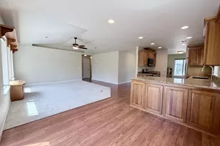 1688 NE Ruby Ct, Roseburg, OR 97470 - Photo 13