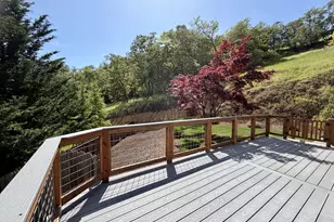 1688 NE Ruby Ct, Roseburg, OR 97470 - Photo 5