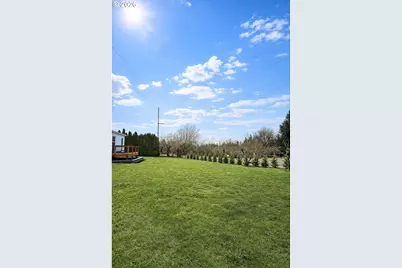 21811 Cole Ln, Aurora, OR 97002 - Photo 21