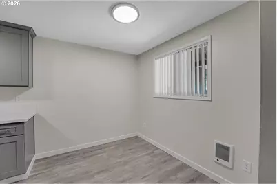 1829 NE 23rd Ct, Hillsboro, OR 97124 - Photo 11