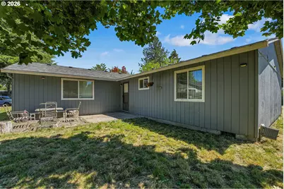 1829 NE 23rd Ct, Hillsboro, OR 97124 - Photo 15